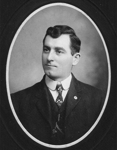 Leo Reston